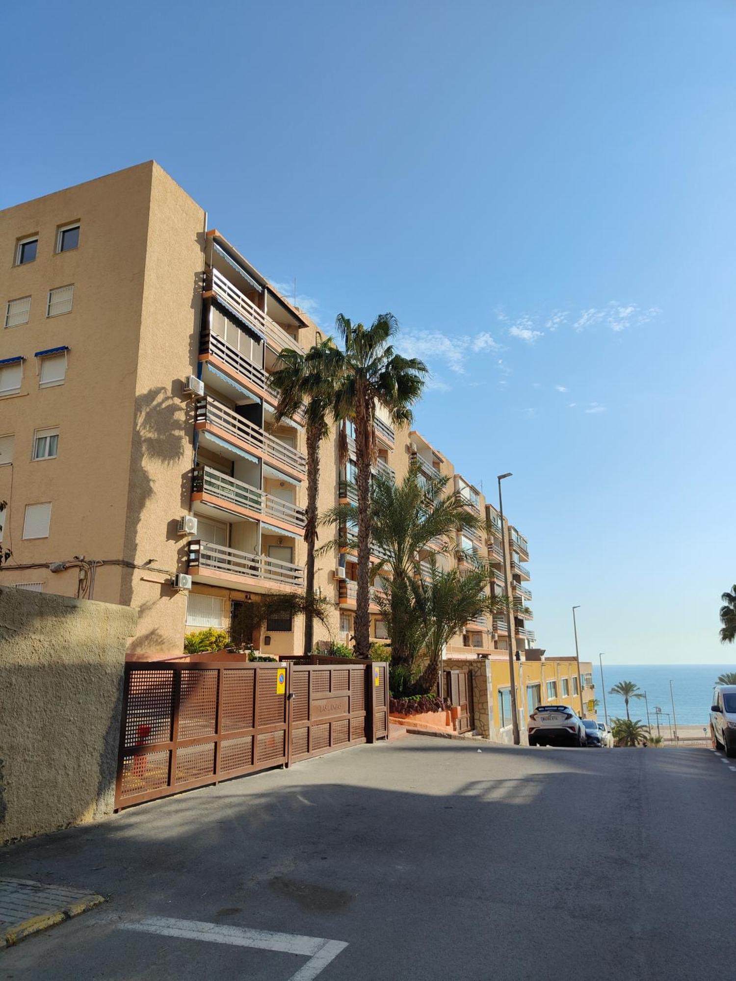 Seaside Beach-lounge Alicante Appartement *
